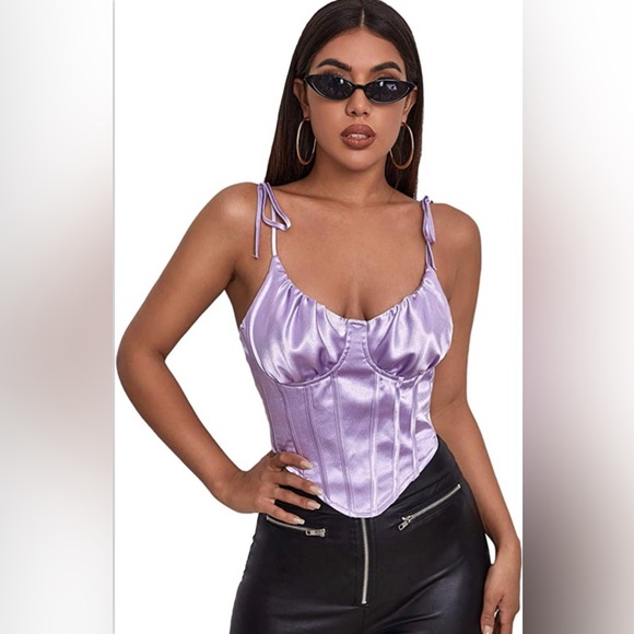 floerns Tops - FLOERNS SLEEVELESS KNOT BANDANNA HEM ROUCHED BUSt CROP CAMI TOP